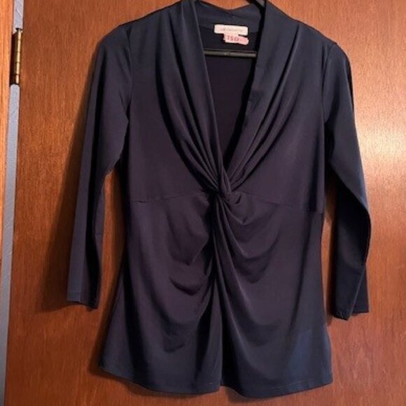 Liz Claiborne Women's Blue top size small - Picture 1 of 2